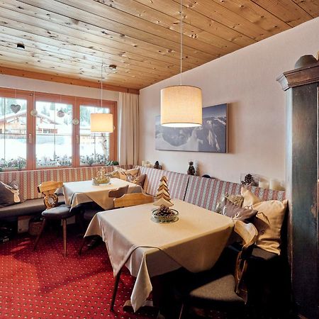 Appartementhaus Holiday レッヒ エクステリア 写真