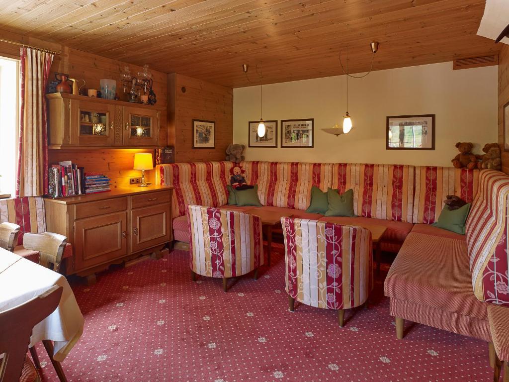 Appartementhaus Holiday レッヒ エクステリア 写真